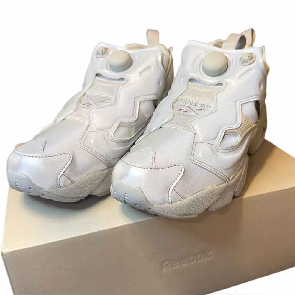 NEW VETEMENTS x Reebok InstaPump Fury REFLECTIVE Sneakers (40 EU; 7.5 US)